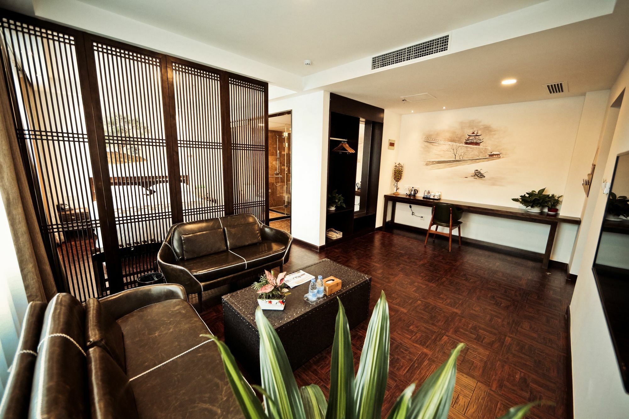 Nost Algia Hotel Near Beijing Panjiayuan Antique Market- Beijing Happy Valley, Cbd, China Zun And Sanlitun, Tian'Anmen Square, Free Ice Cream, Mineral Water, Coffee, Snacks And Laundry Service, Free Gymnastic, English Communication Well Buitenkant foto