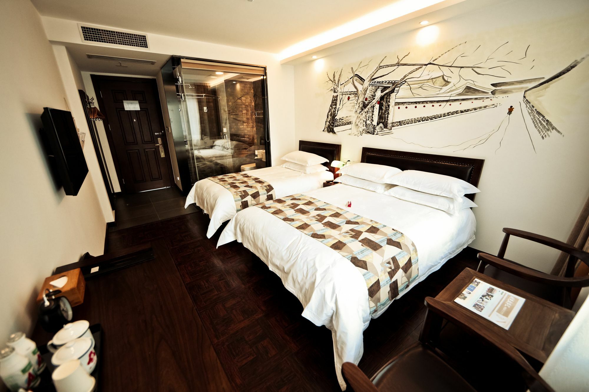 Nost Algia Hotel Near Beijing Panjiayuan Antique Market- Beijing Happy Valley, Cbd, China Zun And Sanlitun, Tian'Anmen Square, Free Ice Cream, Mineral Water, Coffee, Snacks And Laundry Service, Free Gymnastic, English Communication Well Buitenkant foto