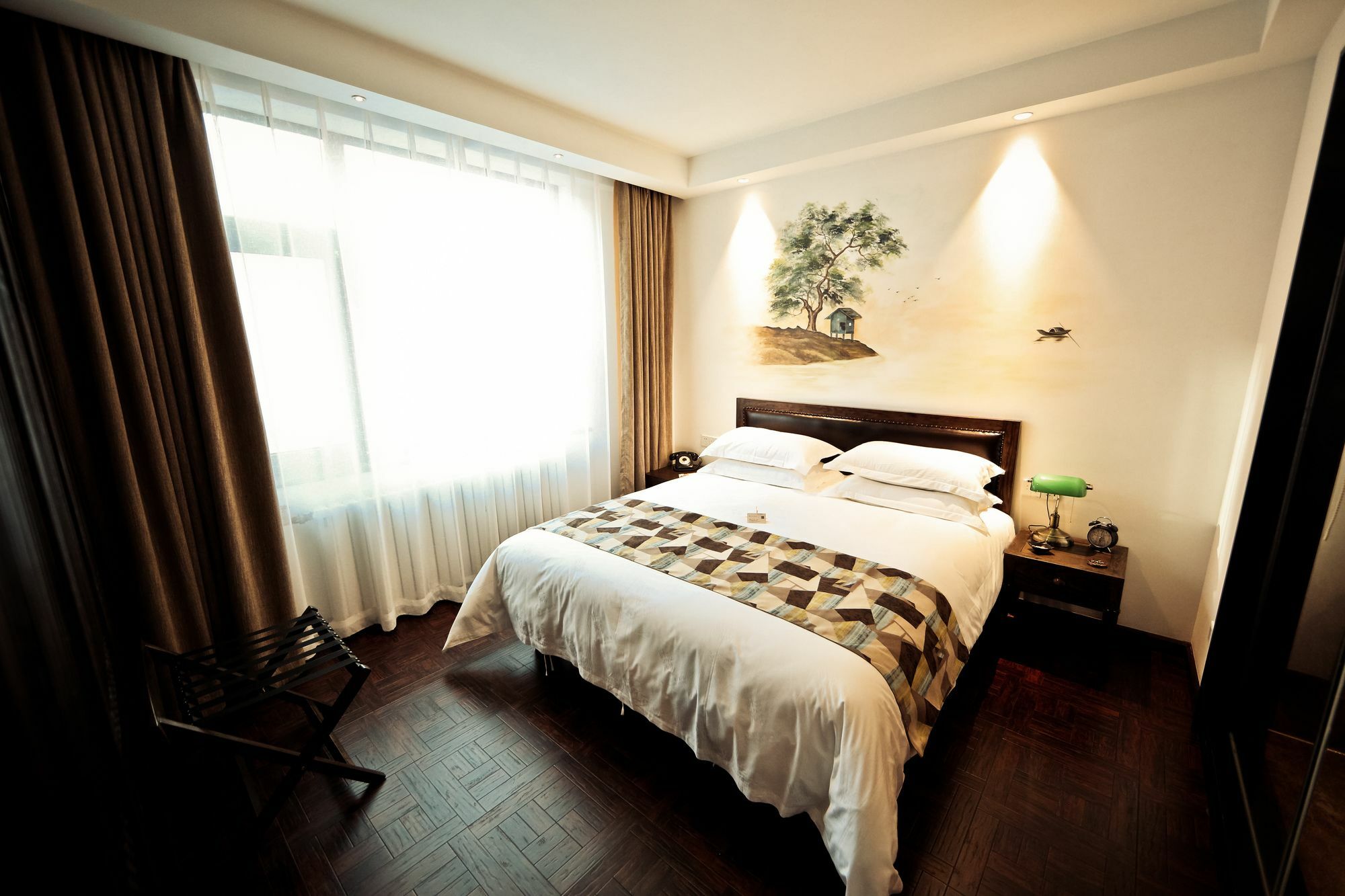 Nost Algia Hotel Near Beijing Panjiayuan Antique Market- Beijing Happy Valley, Cbd, China Zun And Sanlitun, Tian'Anmen Square, Free Ice Cream, Mineral Water, Coffee, Snacks And Laundry Service, Free Gymnastic, English Communication Well Buitenkant foto